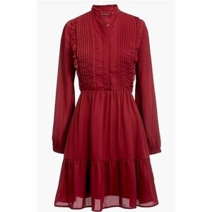 Ruffle collar red dress